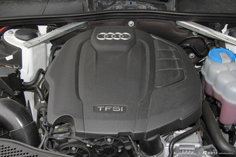 2017款奥迪A5 2.0T自动Sportback 45 TFSI时尚型