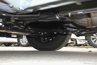 2017款雷凌改款185T自动新锐版