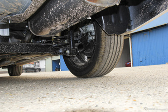 2016款悦翔V7 1.6L手动乐趣型国V