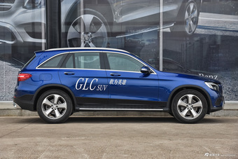 2016款奔驰GLC300 2.0T自动4MATIC动感型 宝石蓝