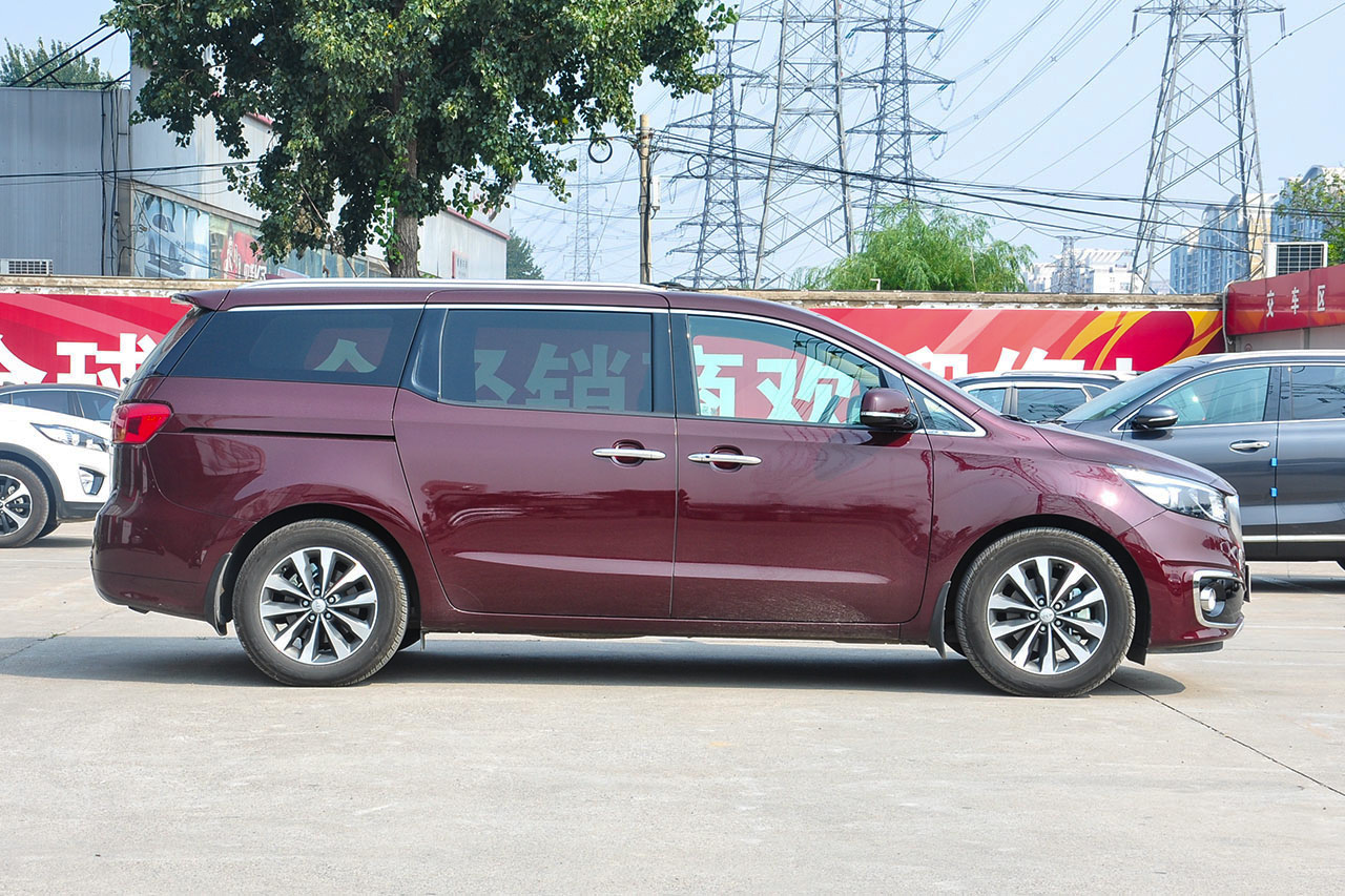 2015款嘉华（进口）3.3L自动豪华版 国IV