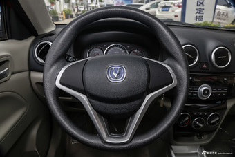 2015款悦翔V3 1.4L手动温馨型