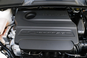 2015款福睿斯1.5L自动时尚型