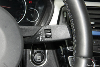 2018款宝马3系GT 2.0L自动330i xDrive M运动型 