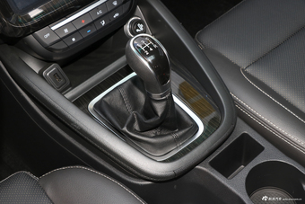 2018款斯威X7 1.5T手动豪华型7座