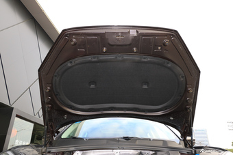 2018款宝沃BX7 2.0T自动28T四驱旗舰型7座