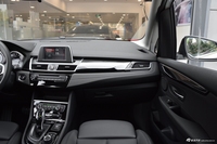 2018款宝马2系225i 2.0T自动尊享型M运动套装