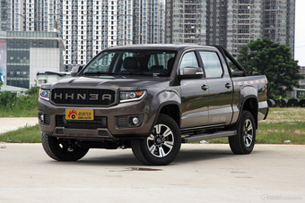 2017款黄海N3 2.5T手动四驱运动版XD25T5 