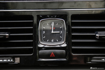 2015款红旗H7 2.0T 自动豪华型