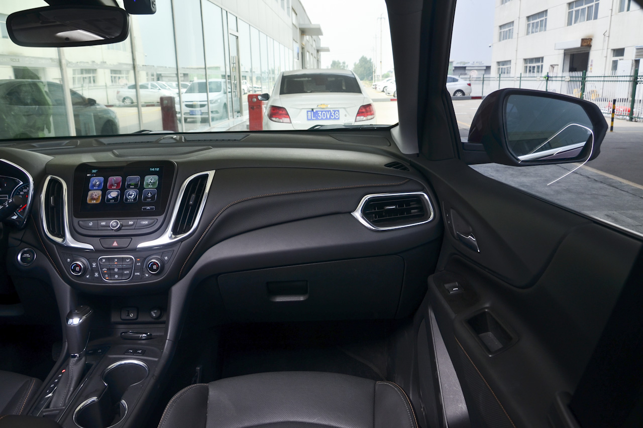  2017款探界者RS 550T 2.0T自动四驱捍界版