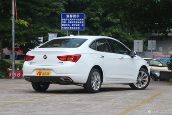 2017款威朗1.5T自动双离合旗舰型20T