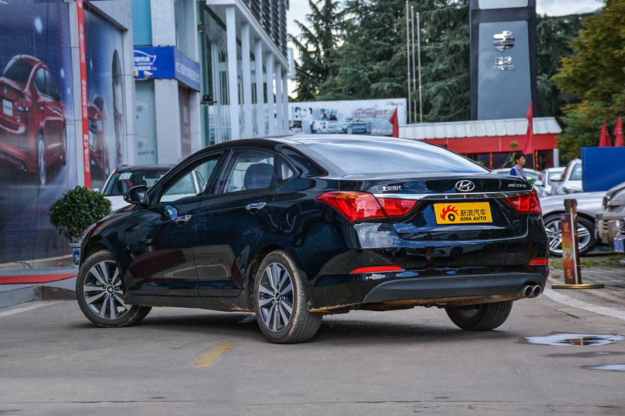 2016款名图2.0L自动LUX至尊型