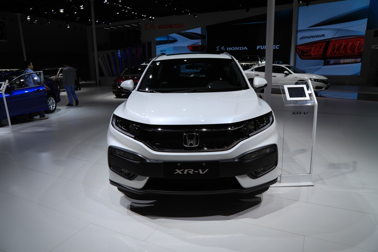 XR-V