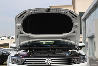 2018款蔚揽2.0T自动两驱舒行版380TSI