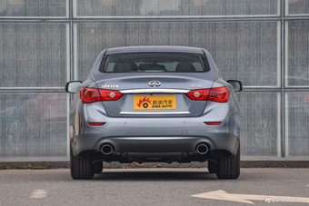 2016款英菲尼迪Q50L 2.0T自动悦享版
