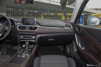 2017款阿特兹2.5L自动蓝天尊崇版