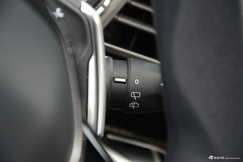 2017款标致4008 1.6T自动350THP舒适版