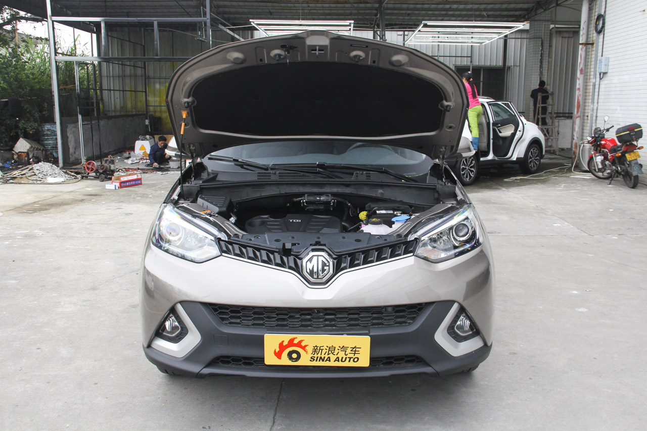 2016款锐腾 1.5T自动精英版