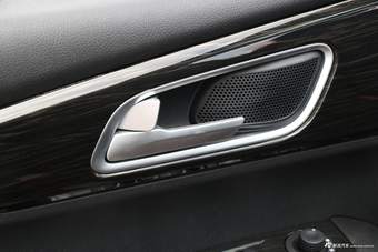 2018款斯威X7 1.5T手动豪华型7座