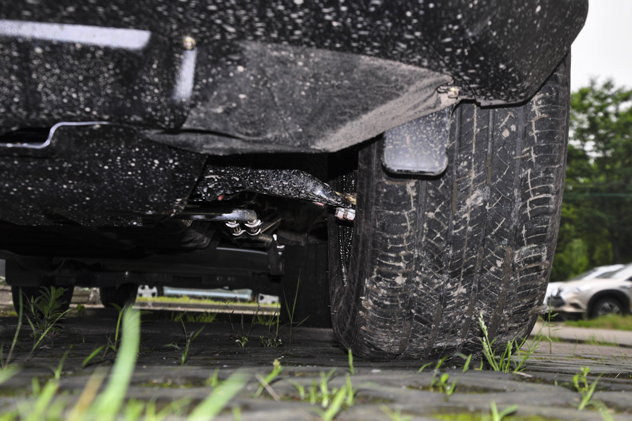 2015款比亚迪唐2.0T自动四驱旗舰型