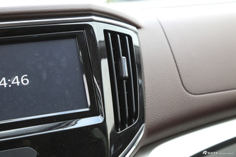 2016款启辰T70X 2.0L自动睿趣运动版