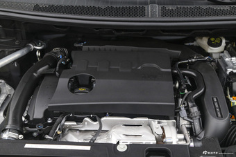 2017款标致4008 1.8T自动380THP精英版