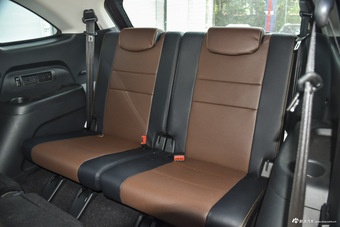 2016款 驭胜S350 2.0T 自动两驱汽油豪华天窗版7座