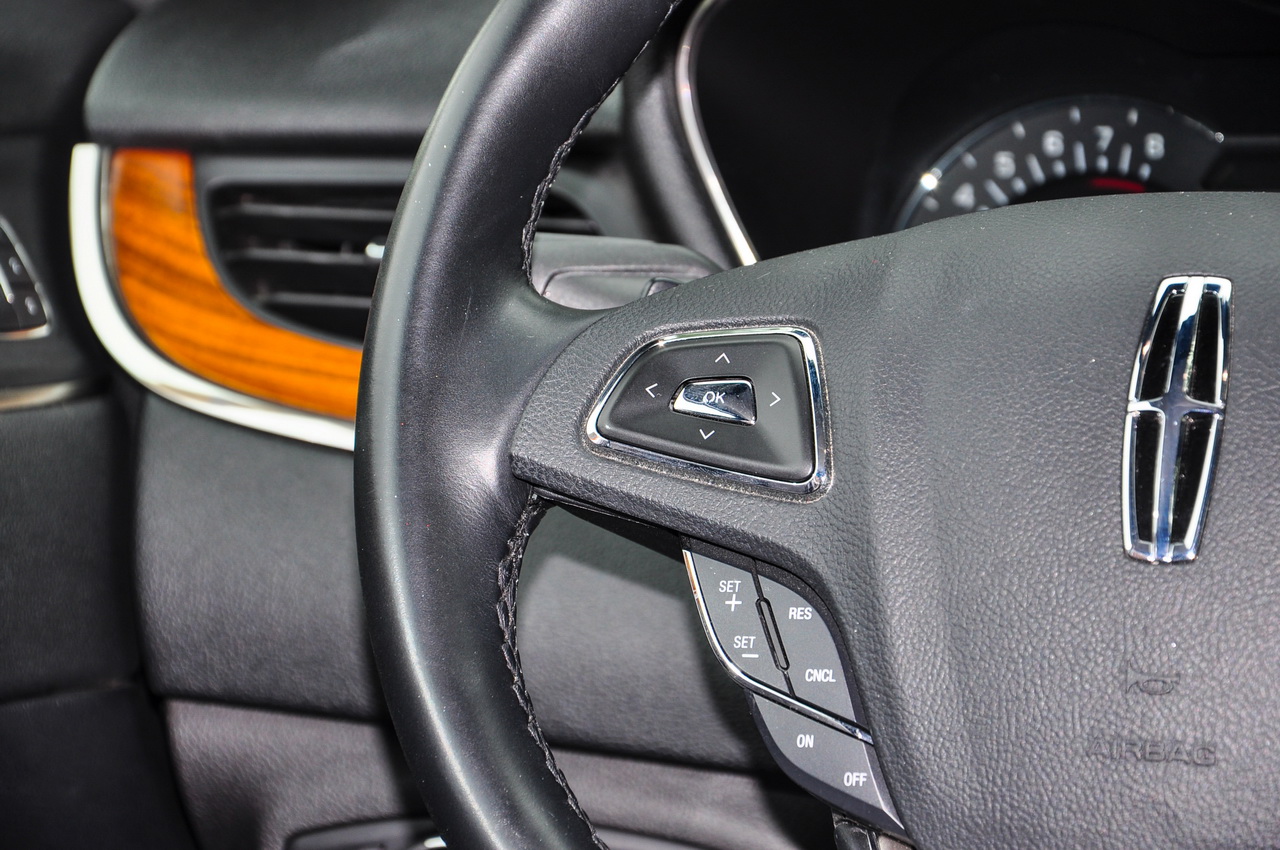 2017款林肯MKC 2.0T自动两驱尊雅版