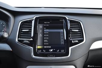 2018款沃尔沃XC90升级版 2.0T自动 T6智逸版