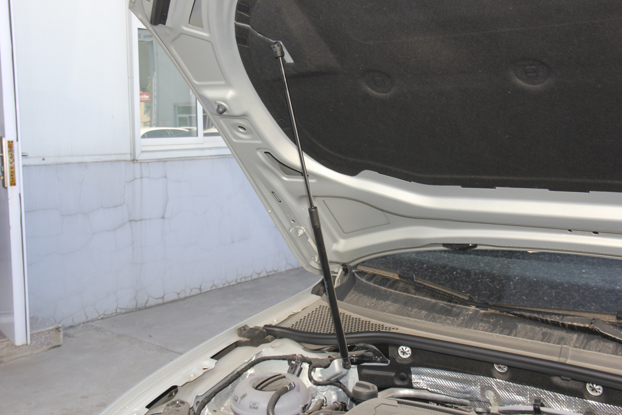 2018款迈腾改款1.8T自动330TSI DSG豪华型