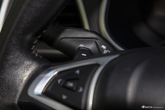 2015款锐界2.7T自动四驱运动型