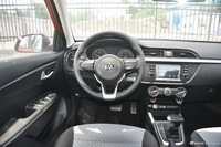 2017款起亚K2 1.4L自动GLS三厢