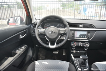 2017款起亚K2 1.4L自动GLS三厢