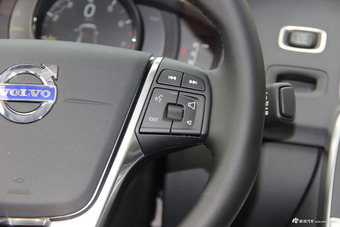 2017款沃尔沃S60L 2.0T自动T5智驭版