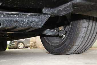 2016款风行S500 1.6L自动尊享型