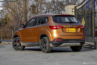 2016款森雅R7 1.6L自动尊贵型