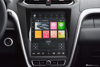 2018款奔腾X80 1.8T自动旗舰型Live版