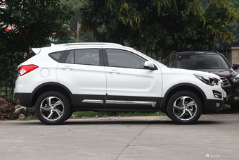 2017款海马S5强动力版1.5T自动豪华型