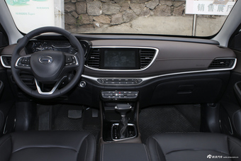 2018款传祺GA4 1.3T自动豪华版200T