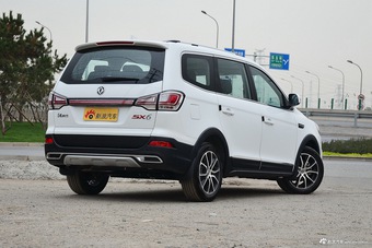 2016款东风风行SX6 1.6L 手动豪华型