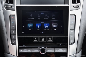 2017款英菲尼迪Q60 2.0T自动豪华版