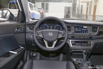 2016款名图1.8L自动DLX尊贵型