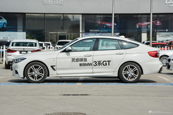 2018款宝马3系GT 2.0L自动320i M运动型