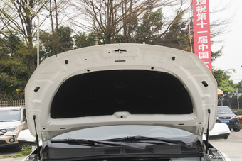 2015款传祺GS5 Super 1.8T自动四驱尊贵版