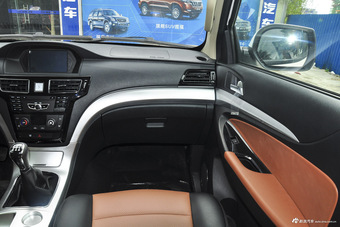 2015款雄师F22 1.9T手动两驱柴油豪华型