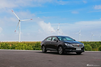 2017款荣威e950官方图