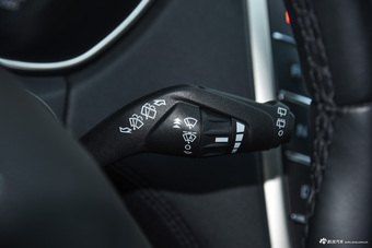 2015款林肯MKX 2.0T自动四驱尊雅版