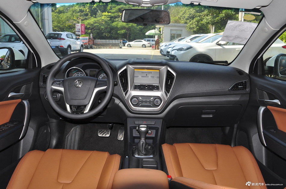 2016款名爵锐行1.5L自动超值豪华版