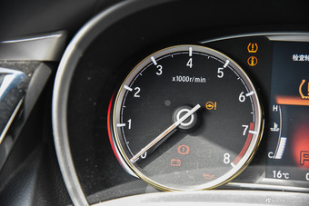 2015款思铂睿2.4L自动 Si