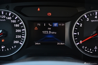 2018款中华V6 1.5T手动豪华型